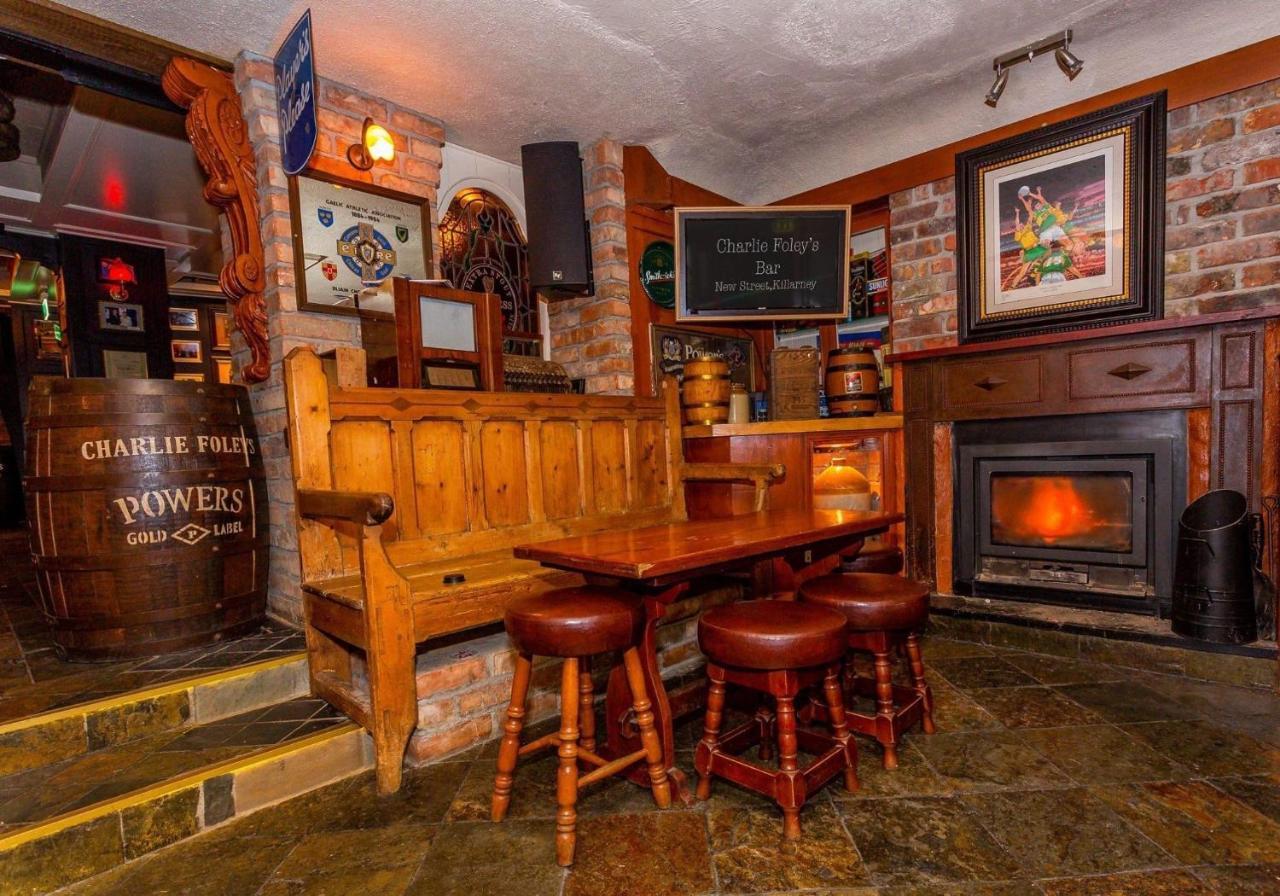 مبيت وإفطار كيلارني Charlie Foleys المظهر الخارجي الصورة